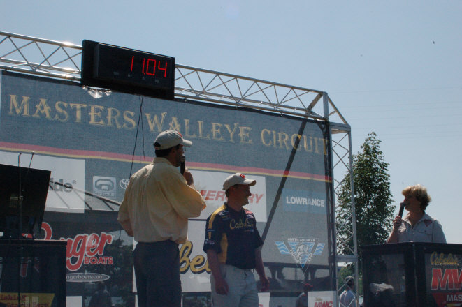 2D26AB6B-1DDD-4865-8D58-BDB6CA9EB5DD