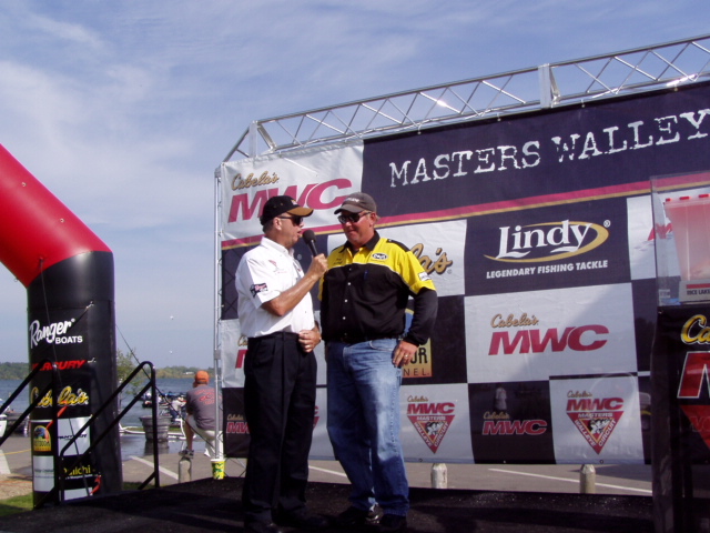 2D874707-CBB5-4C1A-8935-8C000B4687FF