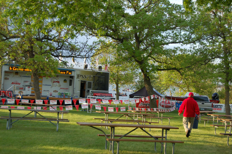 2D8CA133-E4DC-4AD0-BD51-86574815150E