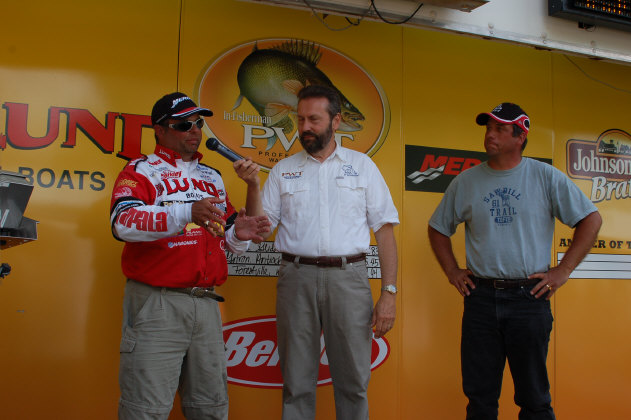 2DA9ECA4-1AA8-4B01-8416-71722009F08B