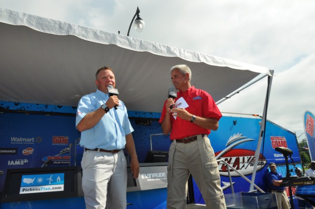 2DAA0C5B-64A0-4307-8E74-341280793DF0