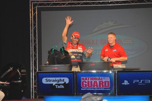 2DC1B3E4-07CE-4ECE-94B7-962433A55120