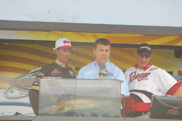 2DD08195-1165-4067-B84E-886CC16D3DDF