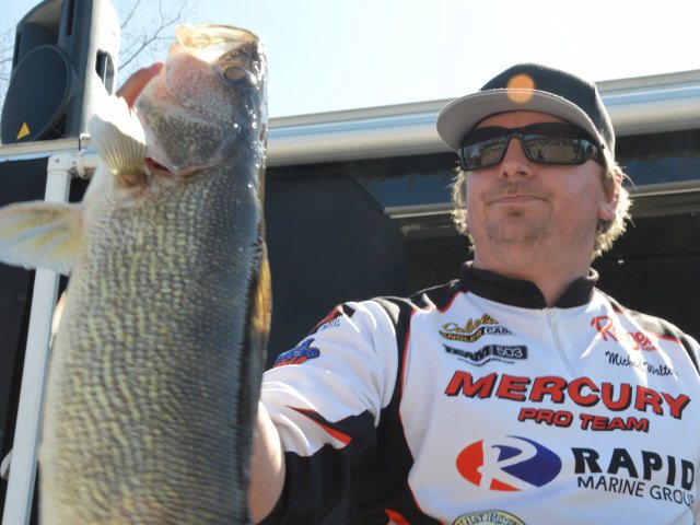 2DE53351-4AA7-4700-A1C9-EB6660F6EA9C