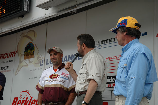 2DFFAEFC-2CA3-4D6F-A5AD-AEC8235CBD60