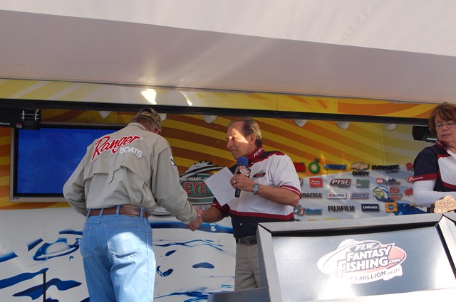 2E18BF02-32D0-4026-9237-E5E9513BAB14