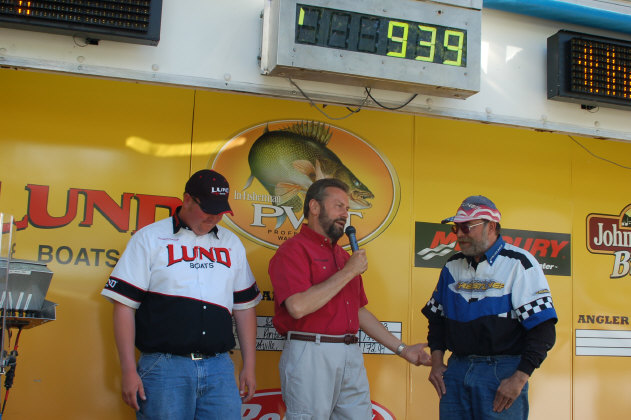 2E6A8DDC-9043-4B59-A1C7-D9A4AE415360