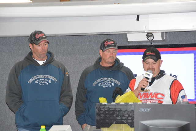 2E833292-F5D2-421A-9ABA-B78F66304DFF