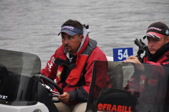 2E9A156C-35D1-42AF-8C2F-C2BB50E4EC2F