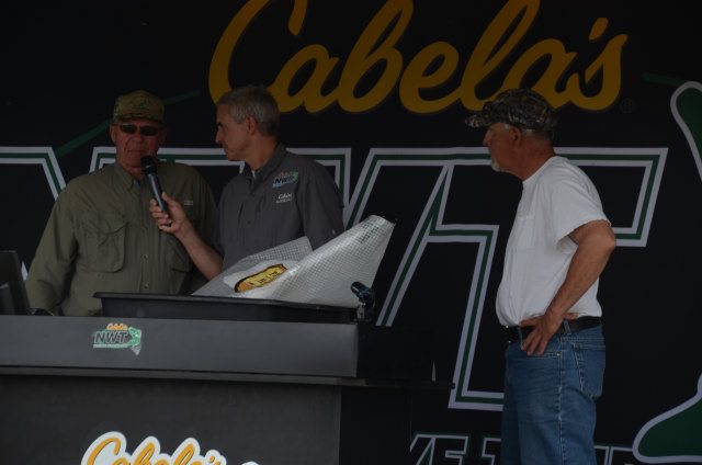 2EF44A9F-7502-40C2-A347-536B24CFDFA1