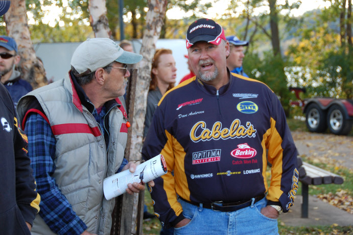 2F075D98-2E96-4FA3-B700-7F367F2BBDEA