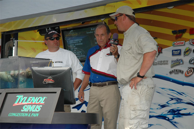 2F8E80FE-9F40-4A1D-97CB-E8871438BA98