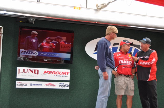 2FB8A5DA-05CA-44E9-A3B7-57F519925D82