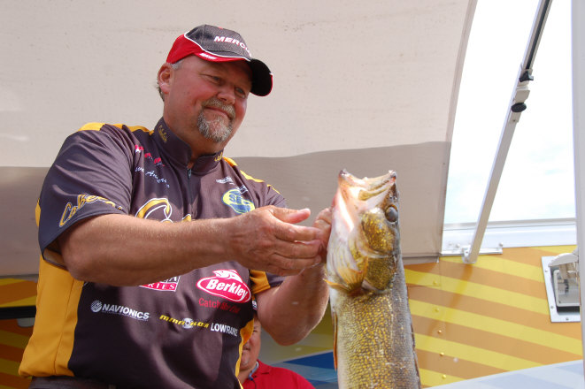 176FD6A0-C5F7-41D4-A855-1D9015450E9F