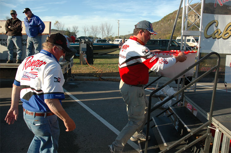 300B7AA4-5FB9-4AEF-B4C8-03D33914476B