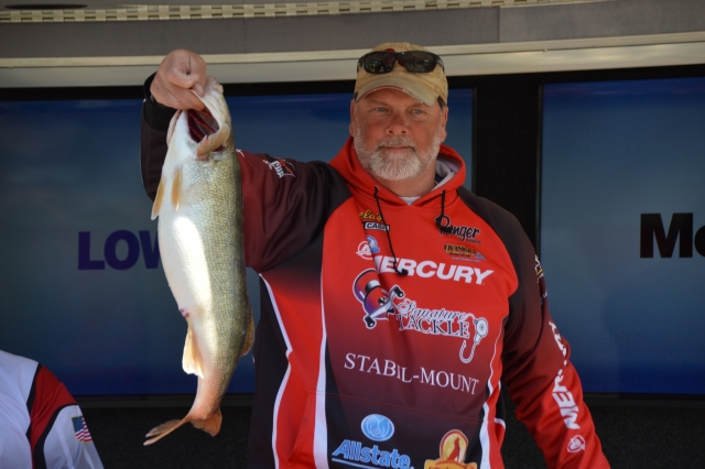 301E82B9-25AC-4858-AF37-8B2206ADBF35