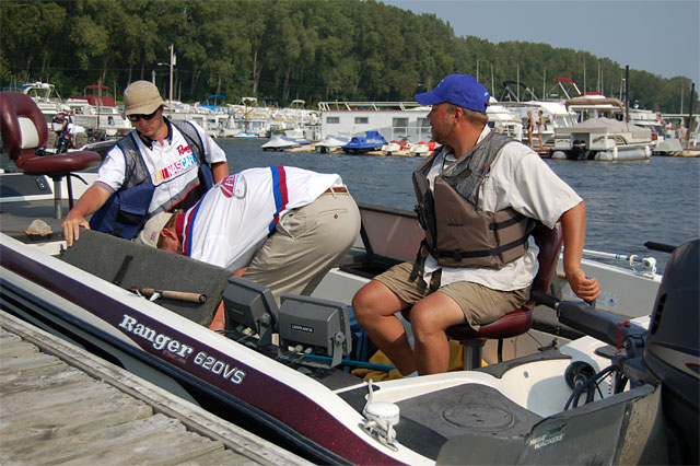 303636D6-B9BF-43CA-A8D4-0C9F43DEDFC8