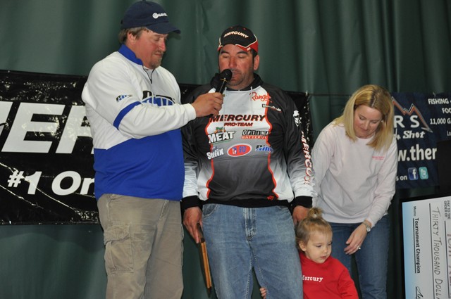 30393C3F-AEBA-4930-AF91-415A590E0546