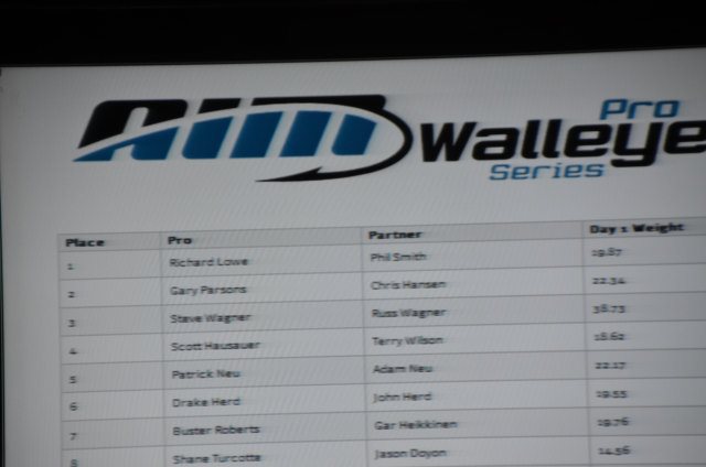 3039A7B3-D049-4371-A283-6C2A59780D6E