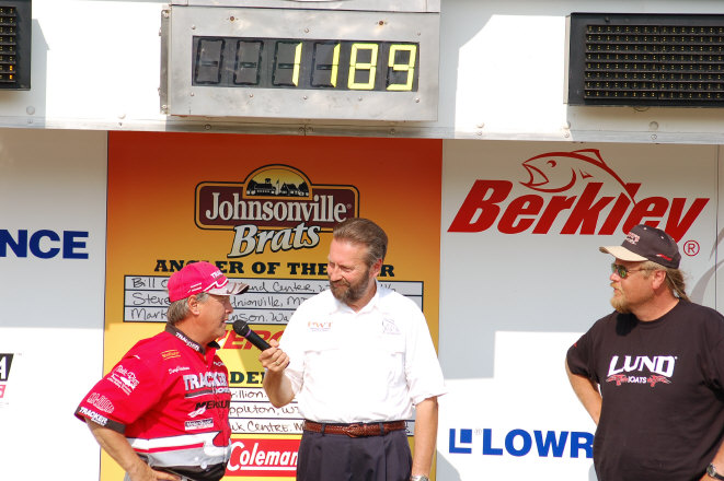 304E7B58-7F92-4894-8C07-0CCDA479B898