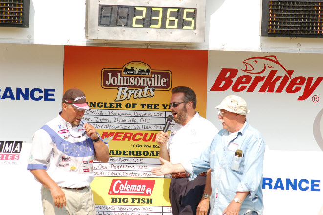 306F4B7C-7F67-49DB-A882-F7C27F1F3729