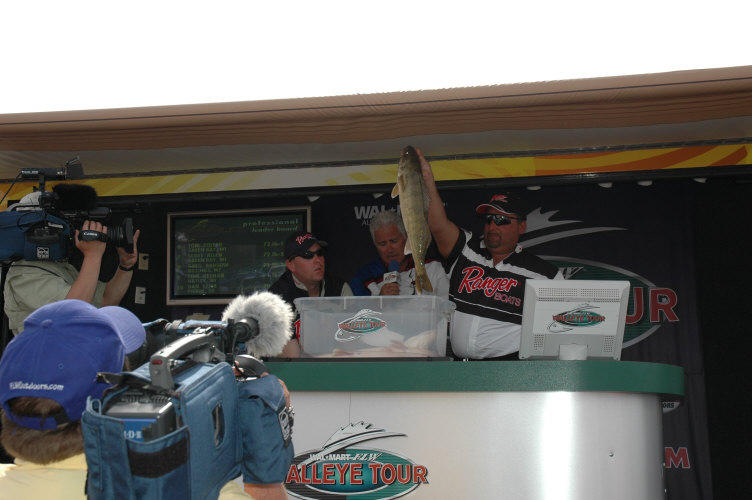 307649B3-FA6F-4A87-A669-5AA024E8C956