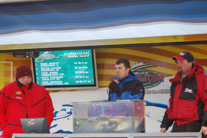 30837FB6-39BB-4D3E-B9BE-DAC41E2B7736