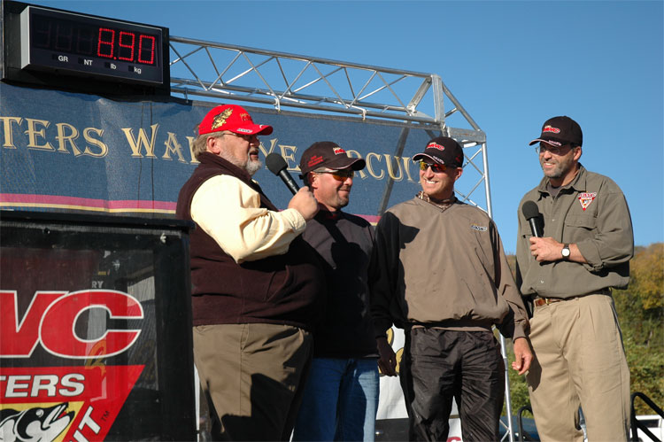 30872AFA-D644-43A1-8FCF-820CF8DDE385