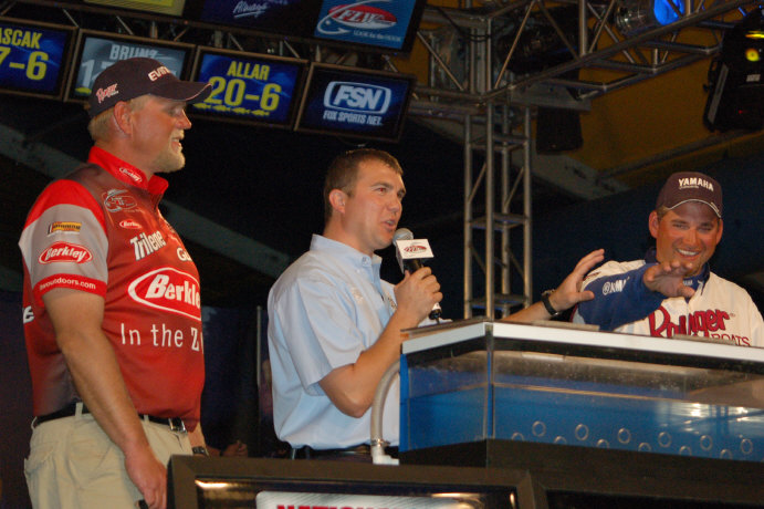 30EB12E1-5574-4565-A499-CBA1938326D0