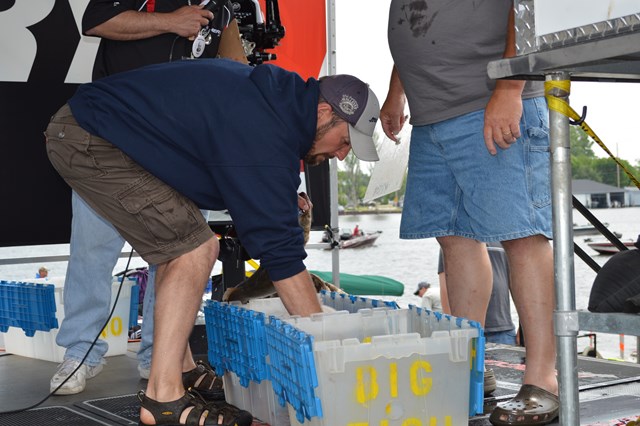 435E9E1F-E5AF-496C-B487-91B2FD7D446D