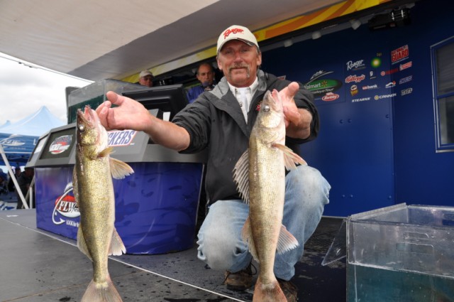 310071AA-1770-41B6-B37F-12DEDDFBDC38