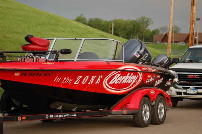 3107F856-4899-4C43-AF5B-D5311E835E29