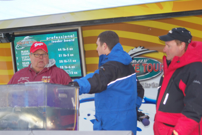 312FCA1F-C65F-4471-9B86-892169323A79