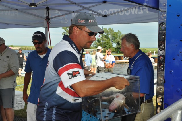 314974AF-C5D0-4EB5-A959-38C2EF826D34