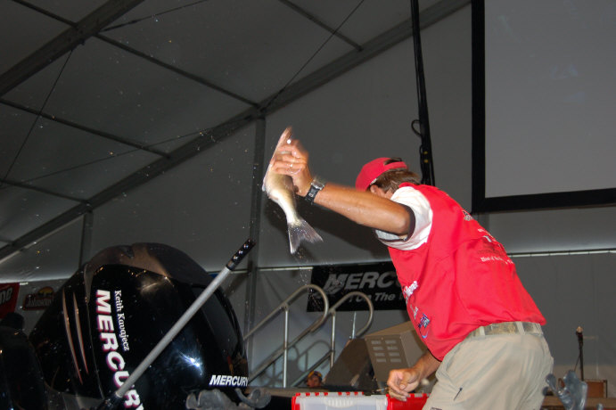 314AA80B-0B42-4B8E-8471-5062D41124BD