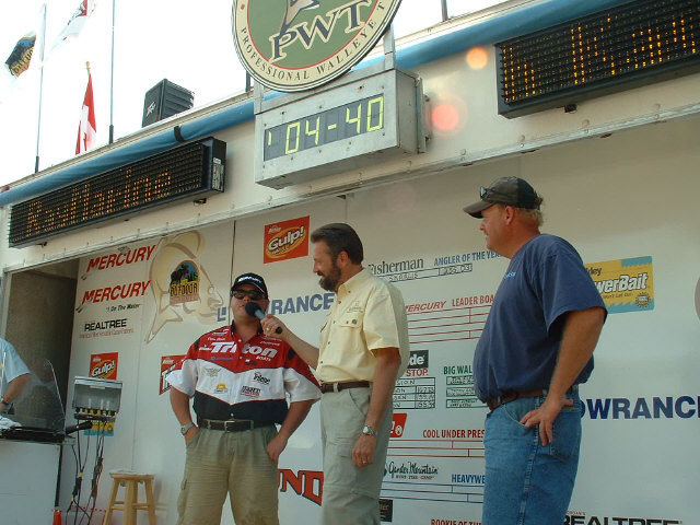 31696352-9E80-4CD6-9F9D-C65B0A3F20F8