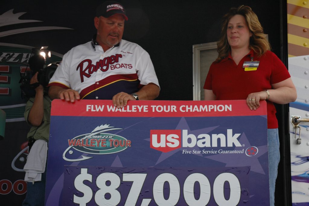 31915E9E-226C-4B3B-A1ED-B5B6D7787D5E