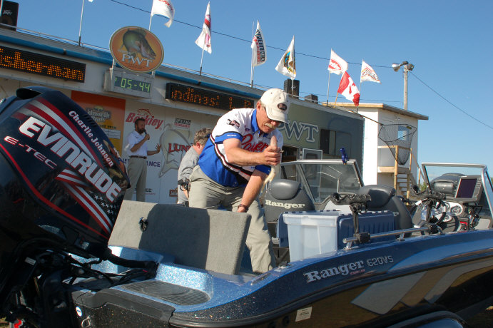 31C183AA-8CB7-41E5-ACCE-C478D4D73C4D