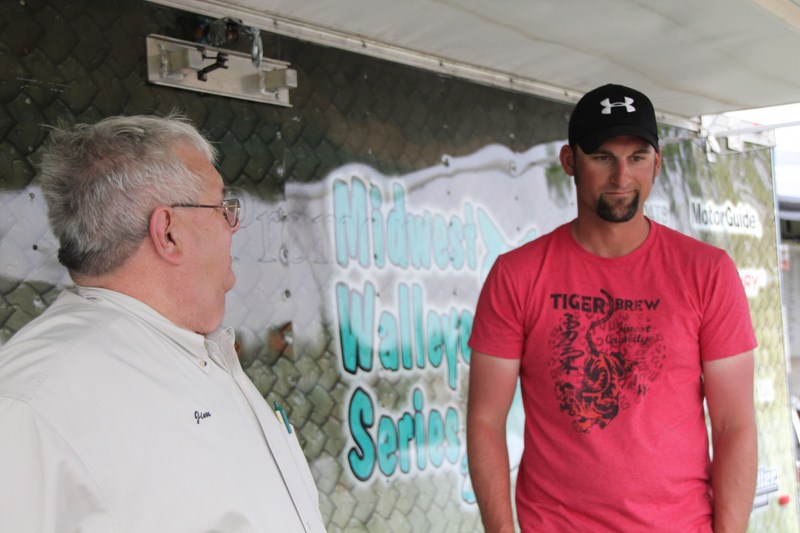 322323D8-2E33-4343-8804-A3D79EE322B2