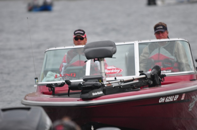 323F07EF-18AB-4BC4-9114-DDEC7C5E2E34