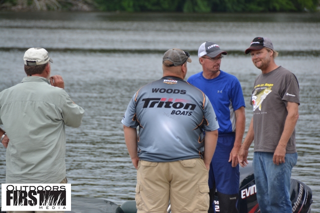 3249C1E9-09CC-4DC1-B0D8-2FEC879EEC34