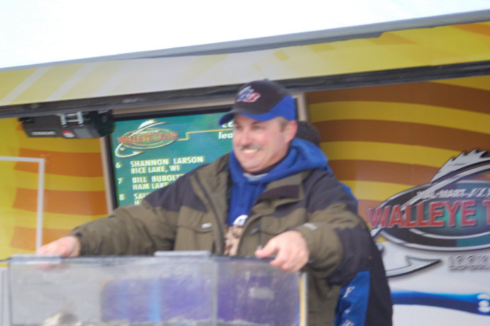 32925023-A808-4627-9BA3-CEBB3A84811F