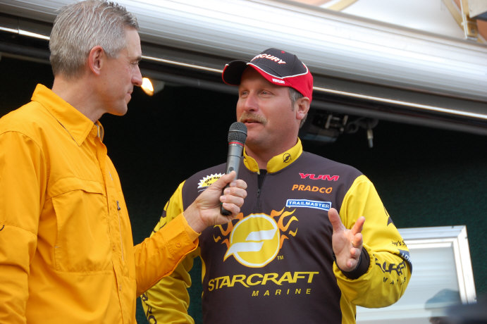 32930B0E-370A-4A92-A820-940D2EFF60B7