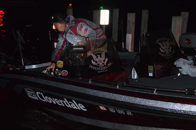 3298A89D-FF57-4EE1-ABA5-C1ABDFBE13B4