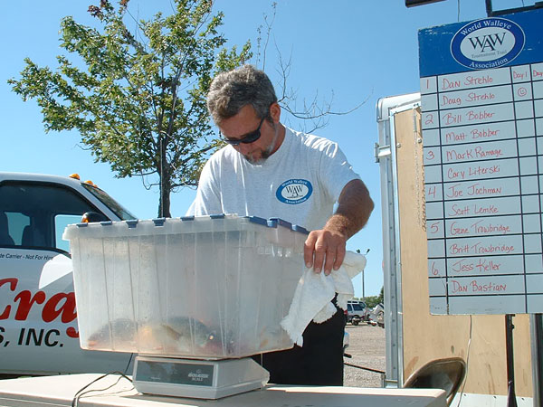 3299E68C-17C5-4800-B718-15086C734A6D