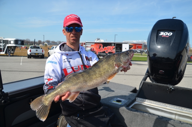 32AF899A-E803-4942-886A-405D720A4F51