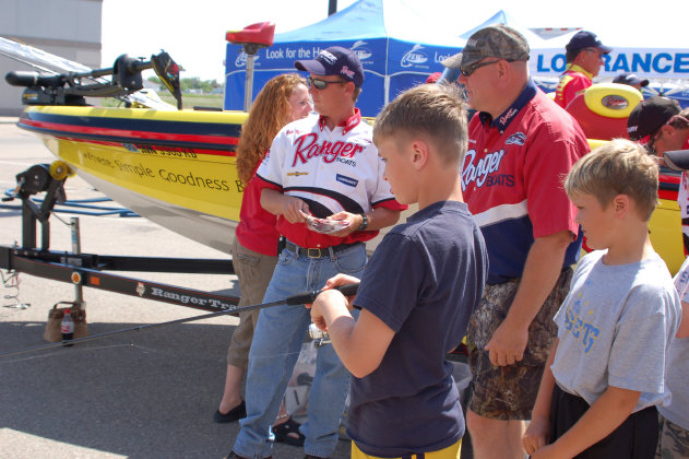 32D6E63F-5C87-4920-B6AF-9C2F5EC55D7D