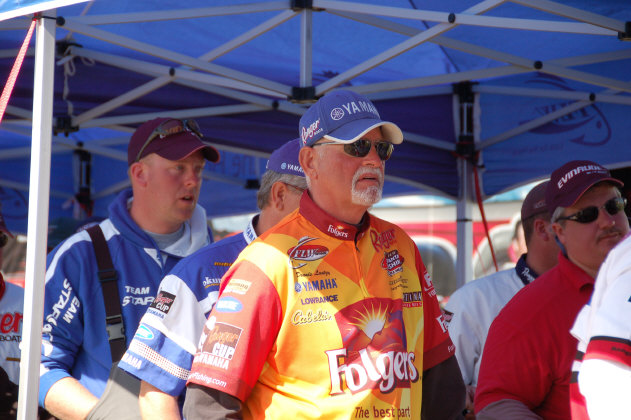 32DC0B61-C2E5-496F-9444-AE4DC0851A90