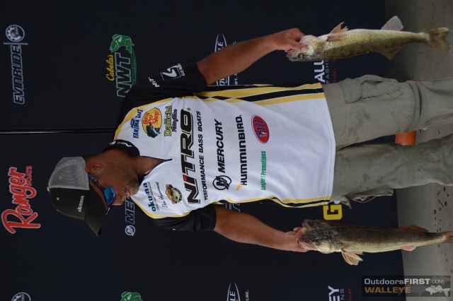 32E59E01-C47E-404F-A767-E9DC55CCA42E