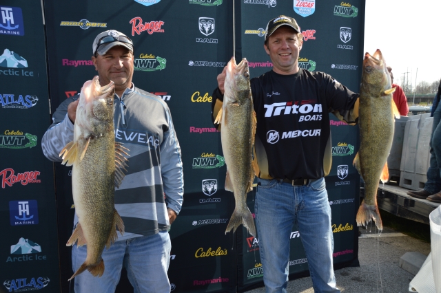 32F0907D-8C9B-4AFF-8215-F6AC78814748